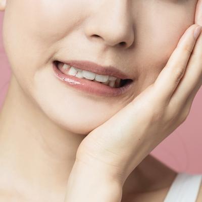 Aftele și ulcerațiile mucoasei bucale: cauze și tratament