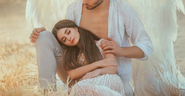 Draga mea, tu nu esti pentru oricine. Pune-te deoparte!