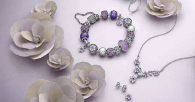 Amintiri pretioase si flori de Nu-Ma-Uita in noua serie de bijuterii Pandora