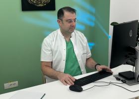 Semnele tăcute ale cancerului de sân: DR. Florin Bobirca explică ce ignoră femeile și când trebuie să meargă la control