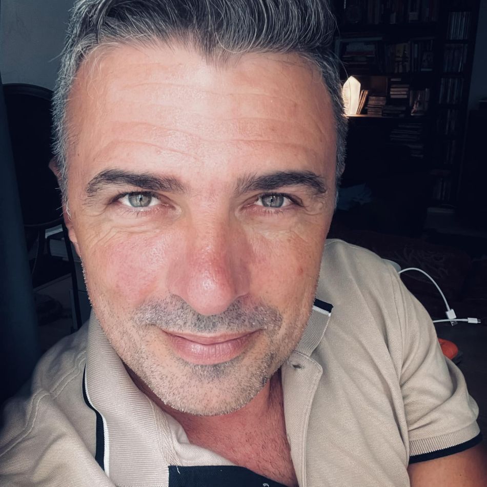 Cornel Ilie nu le-a spus copiilor săi că a divorțat de mama lor: o să fie mai ușor de înțeles pentru ei...