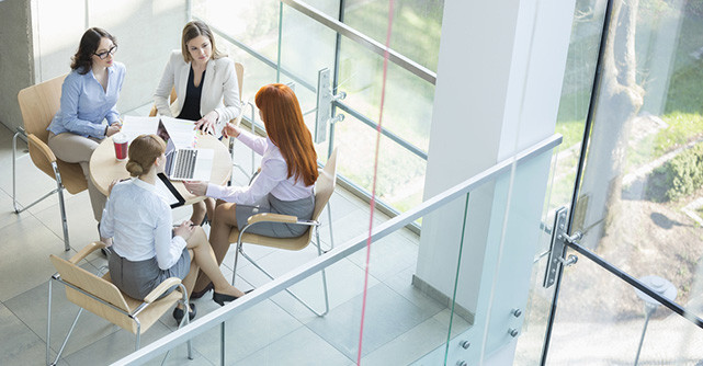 Cum să îmbunătățești comunicarea la locul de muncă - 4 idei care te pot ajuta