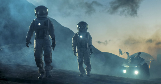 11 seriale SF geniale care creeaza dependenta