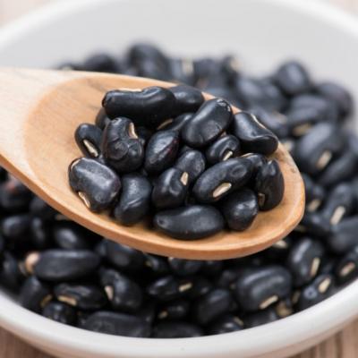 Alimentele negre care fac minuni pentru sănătate. Tu le consumi?