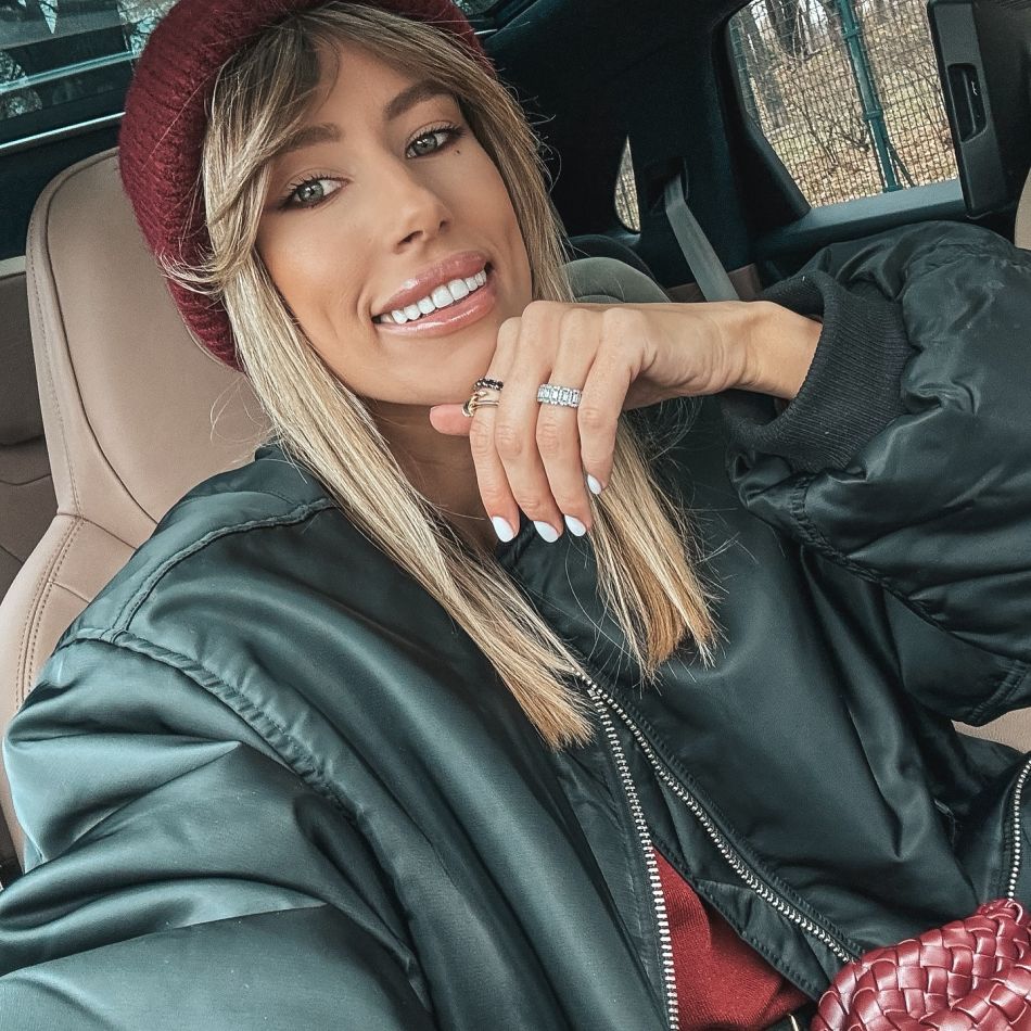 Motivul bizar pentru care Gabriela Prisăcariu ar divorța de Dani Oțil