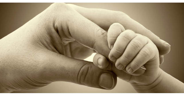 Dupa nastere, mama a cerut sa isi vada copilul. Cand l-a privit de aproape... a incremenit