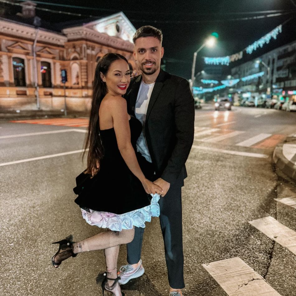 Vladuța Lupău, pe ultima sută de metri înainte de naștere! Ce nume va purta cel de-al doilea fiul al său?