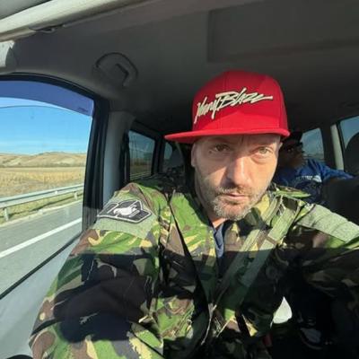Cheloo, gest neașteptat în aeroport înainte de Asia Express 2026. Cum a fost surprins artistul 