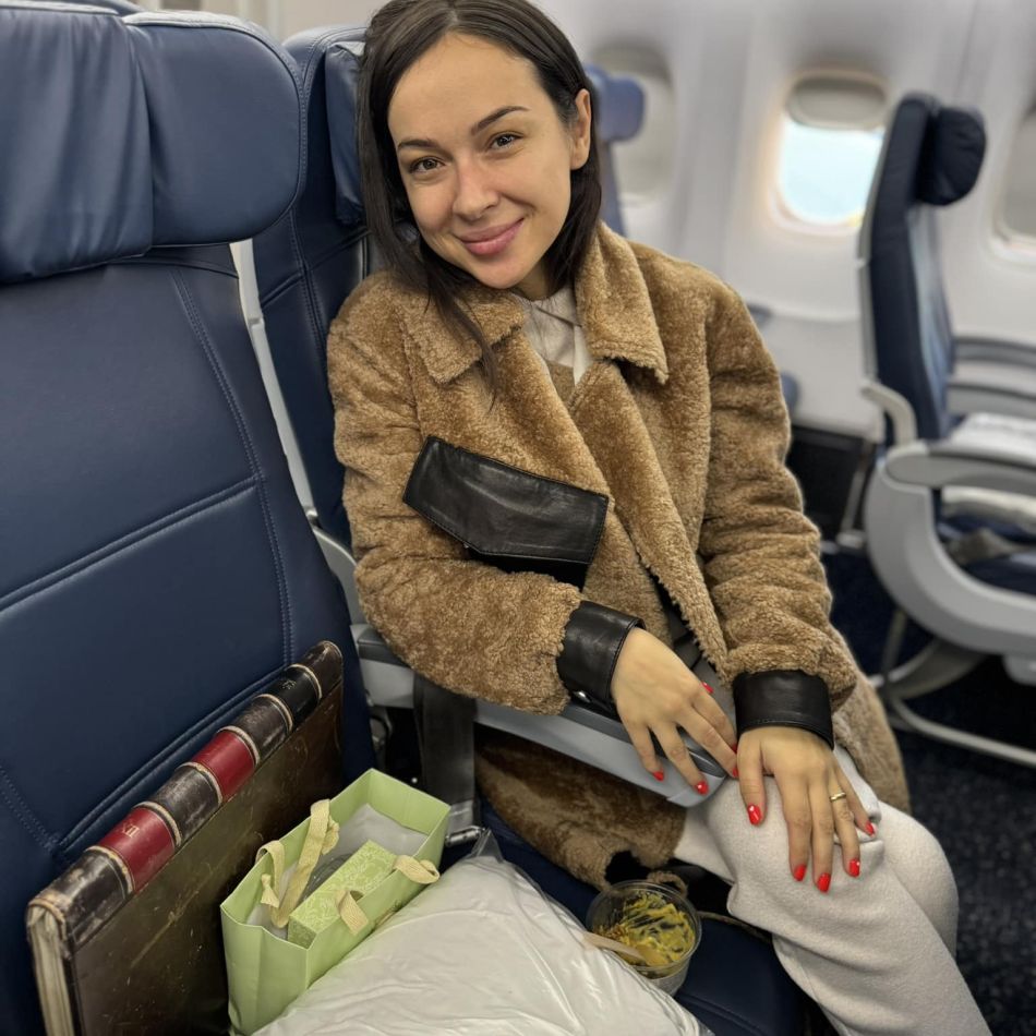 Vlăduța Lupău, reacție dură după ce un designer ar fi folosit imaginea ei: Am ajutat cu vizibilitate, dar acum sunt atacată