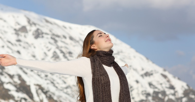 Respirația Wim Hof: Ce este și ce beneficii poate avea în dezvoltarea personală?