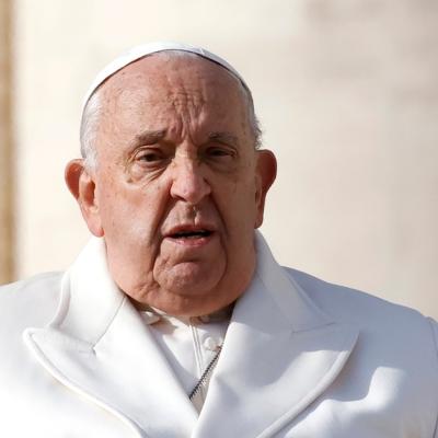 Cine este Călin Florin, românul care a avut un rol esențial la funeraliile Papei Francisc