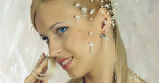 15 Bijuterii glamour pentru mirese!