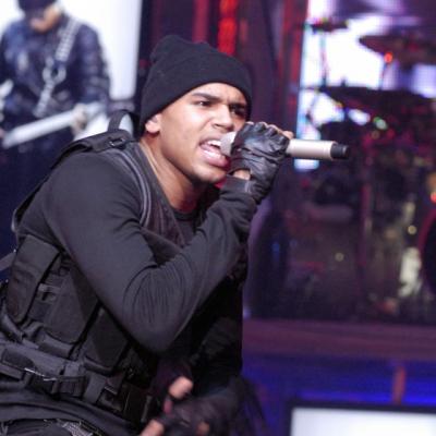 Carmen Bruma si Chris Brown vin cu Stirile zilei