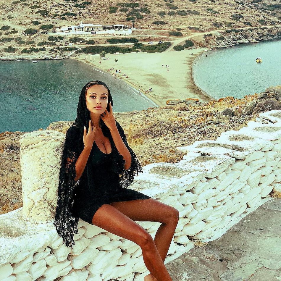 Hărțuită și umilită! Coșmarul îndurat timp de 3 ani de Mădălina Ghenea a ajuns la final: Îmi era frică să-mi duc fiica la școală