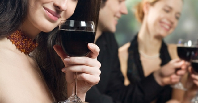 Esti gazda? 10 Sfaturi pentru o petrecere reusita intre prieteni