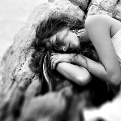 7 Tipuri de relații toxice subtile care îți seacă sufletul de energie