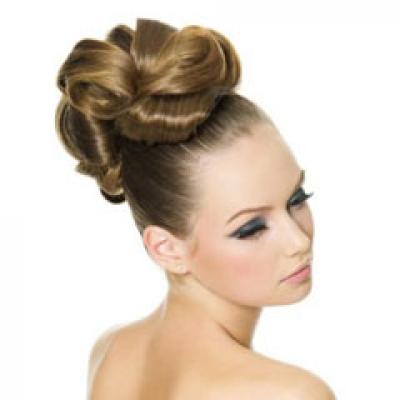 15 Cele mai frumoase coafuri de mireasa