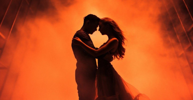 Nu-ți mai ascunde iubirea față de persoana cu care vrei să rămâi toată viața ta