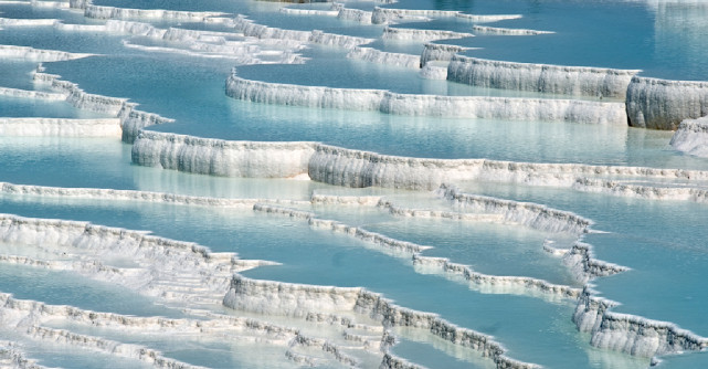 Descoperă frumusețile de la Pamukkale