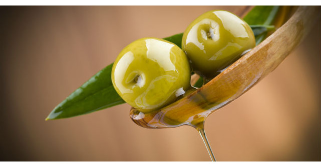 Medicamentul din bucatarie: Ce se intampla daca consumi patru lingurite de ulei de masline pe zi?