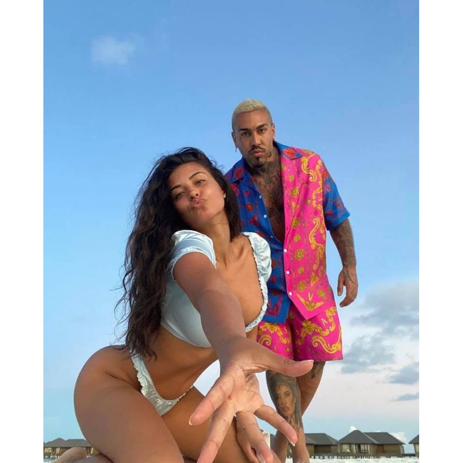 Alex Velea și Antonia amână încă o dată nunta și botezul copiilor! Akim are 6 ani și Dominic 8 ani