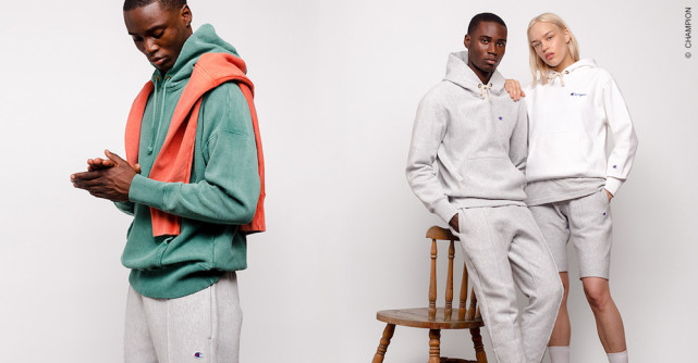 Vrei să ai o garderobă versatilă? Iată ce tipuri de pantaloni nu trebuie să îţi lipsească