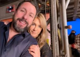Adam Sandler a oferit un moment inedit la Premiile Oscar: Ținuta sa casual a stârnit un val de reacții și glume: Nu-mi pasă...