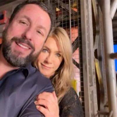 Adam Sandler a oferit un moment inedit la Premiile Oscar: Ținuta sa casual a stârnit un val de reacții și glume: Nu-mi pasă...