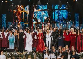 Vocile României la Concerto di Natale: Stephanie Radu și Alin Stoica, în întâlnire cu Papa Leon al XIV-lea