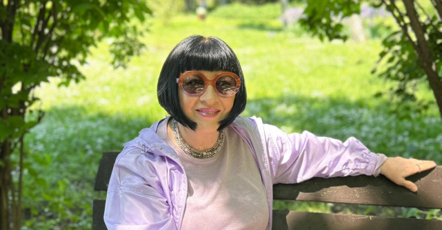 Neti Sandu, despre viața dincolo de ecran: „E mai neplăcut când oamenii vin cu o familiaritate nepotrivită”