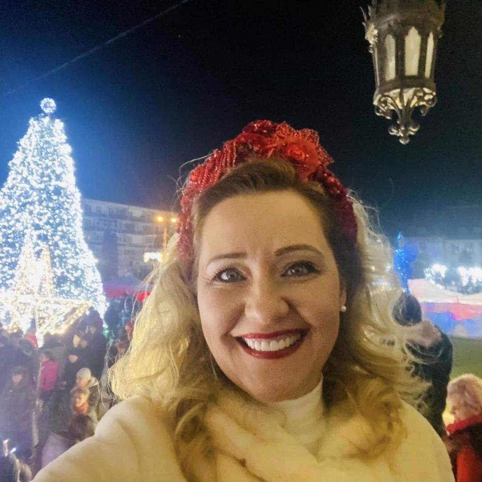 Elena Lasconi, lovitură direct în inimă din partea fiicei sale! Cum a reacționat edilul când a aflat orientarea sexuală a Oanei 