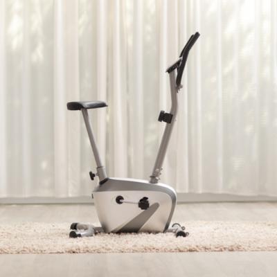 Cum alegi bicicleta de cameră: mișcarea pe care ți-o poți permite oricând