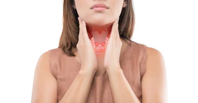 Semne care îți arată că ai putea avea probleme cu glanda tiroidă