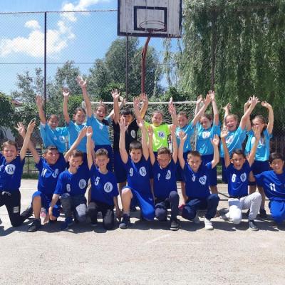 Campania Mingi în școli  pasează mingea pentru a patra oară consecutiv