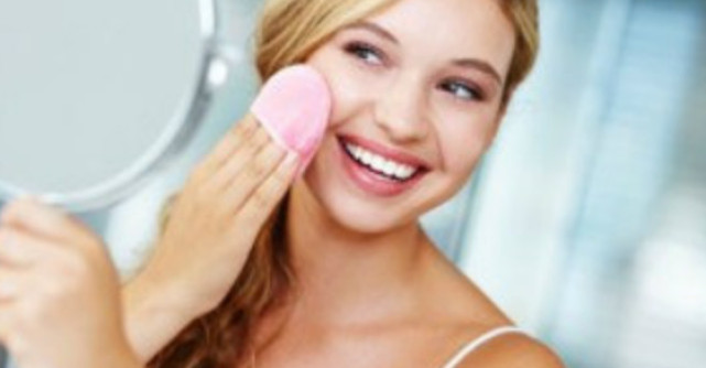 Cum sa-ti faci acasa un tratament ca la salonul de infrumusetare, dar de 3 ori mai ieftin