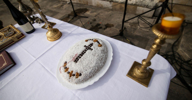 Moșii de iarnă: Tradiții, semnificații și obiceiuri în Sâmbăta Morților