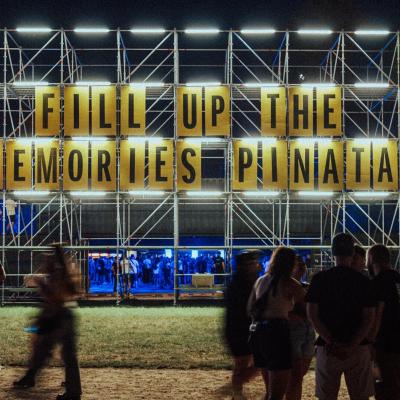 Plouă la Bonțida: Electric Castle 10 debutează cu ploaie de beat-uri, pași de dans și distracție