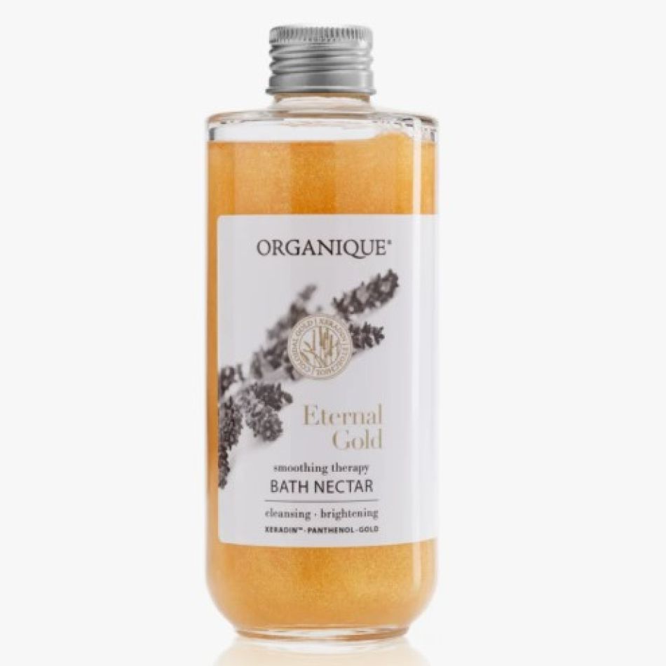 Îmbunătățește-ți ziua cu un duș plin de răsfăț: 20 de produse de îngrijire care nu trebuie să-ți lipsească din baie