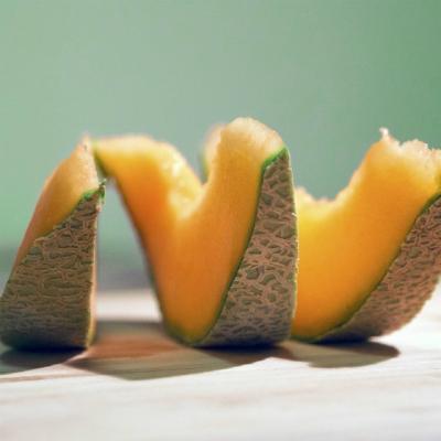 Topeste grasimea abdominala cu PEPENE GALBEN!