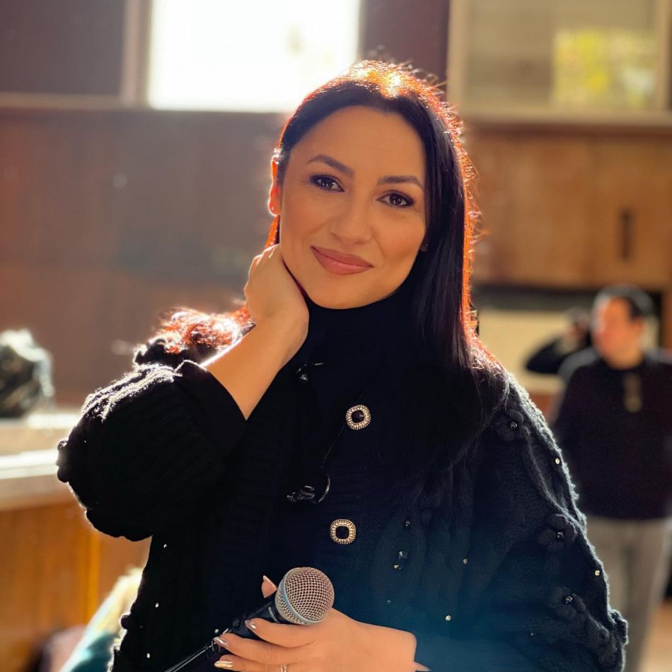 Ce etnie are, de fapt, Andra: Pai cum să cânt așa frumos, dacă nu...