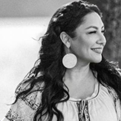 Despre iubiri de neclintit Mă întorc acasă - Andra