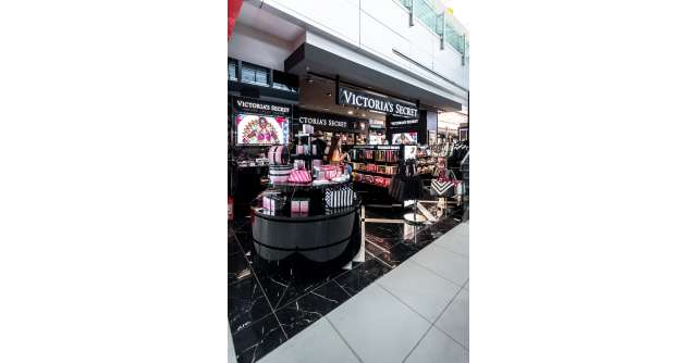 Victoria’s Secret: noua colecție Bombshell Wild Flower în premieră în Aeroportul Otopeni