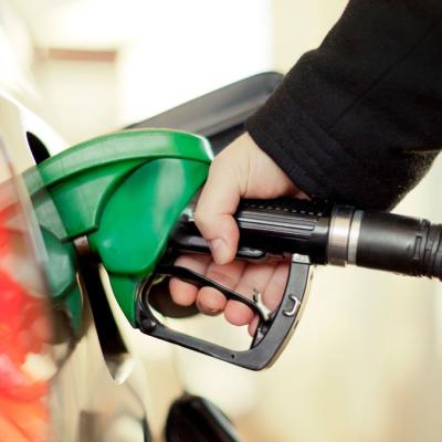 Legea carburanților riscă să favorizeze marile companii în detrimentul celor independenți