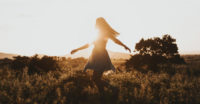 Fii persoana care radiaza iubire si bucurie! 6 pasi simpli