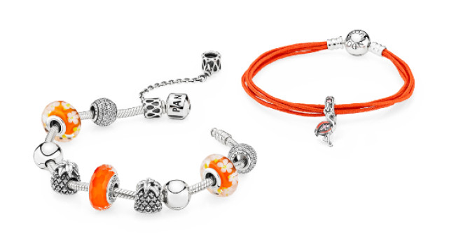 Exprima-ti stilul cu noua serie de talismane Alfabet si Simbol de la PANDORA