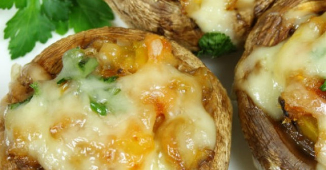 Ciupercile umplute, un adevarat deliciu