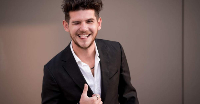 Cuza de la Noaptea Târziu, naș pentru prima dată: O să fiu un naș cu tot sufletul! Cine este micuțul de origine thailandeză