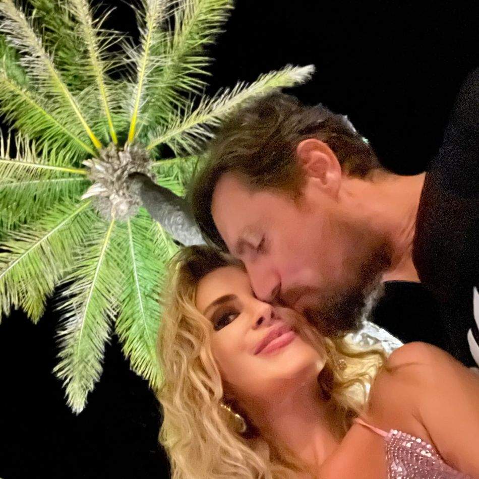 După un an și jumătate de relație, Daniel Pavel vrea să o ceară în căsătorie pe iubita lui: Simt că e momentul...