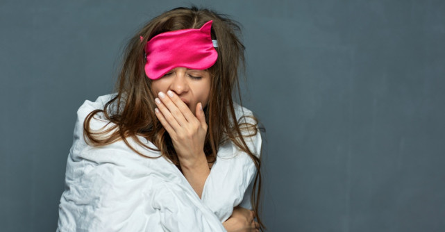 De ce este căscatul contagios?