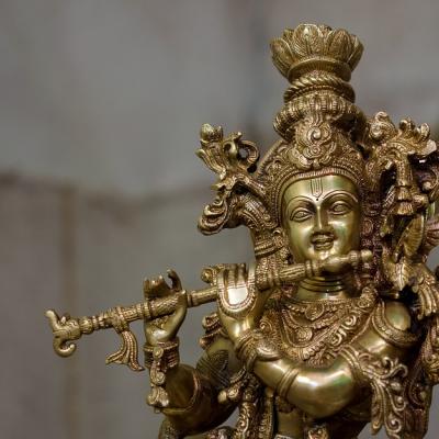 Wow, ce reacție! Un grup de hinduși ascultă pentru prima dată o rugăciune ortodoxă: 